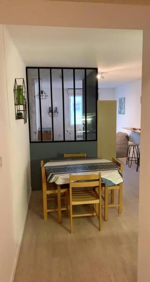 Apartment Superbe T1 Bis Proche Du Centre Et La Rochelle (Charente-Maritime)
